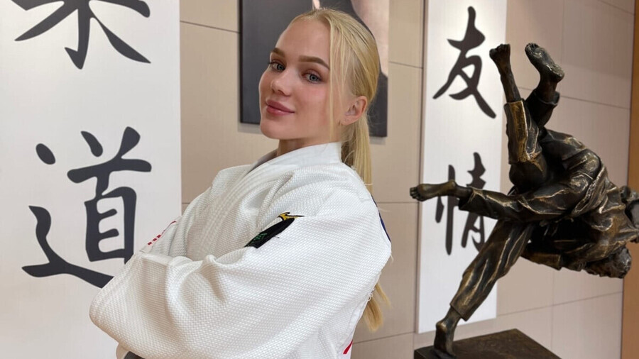 Стала не Стала не